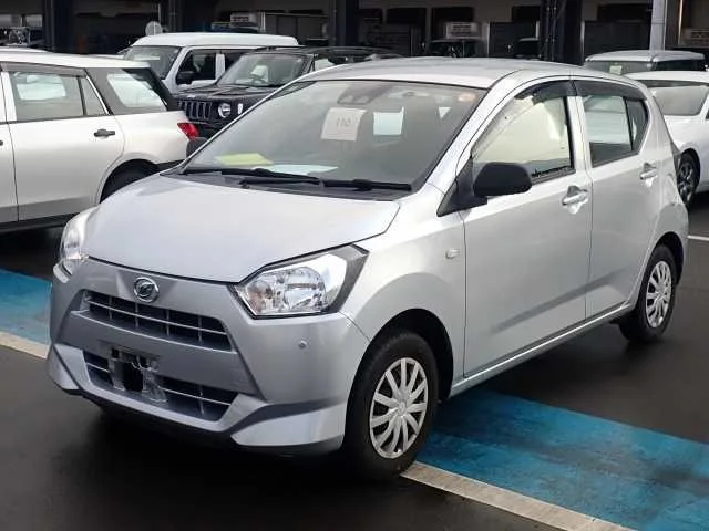 Daihatsu Mira e:S LA350S 2021
